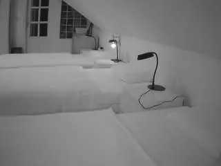 Camsoda Free Live Porn of voyeurcam-julmodels-bed-3