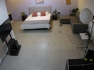 Camsoda Nude Webcam of voyeurcam-jb-photo-studio