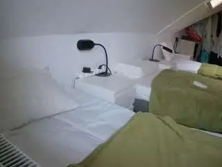 Camsoda Free Live Porn of voyeurcam-julmodels-bed-4