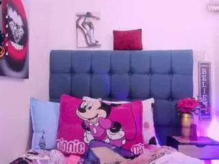 Camsoda Sex Chat of samanta-pink