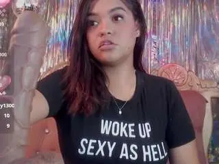 Camsoda Watch Live Sex Cams of badmommmy