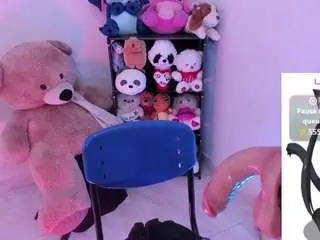 emma-winslow from camsoda