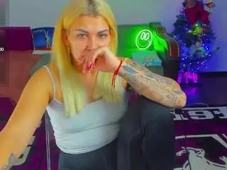 Camsoda Free Live Porn of miiakittyy