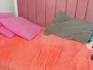 Camsoda Sex Chat of madiwalkr