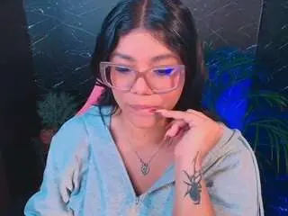 Camsoda Free Porn Cam of ashleey18