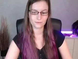 Camsoda Free Live Porn of emmatease94