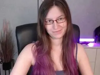 emmatease94 from camsoda