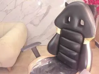 Camsoda Nude Webcam of andrea-tasty-tf