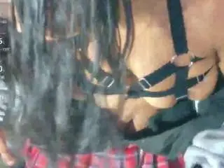 Camsoda Best Webcam of petitelittleebonyy