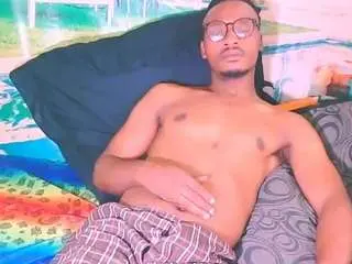 Camsoda Free Porn Cam of ebonytiger69