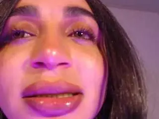 destinnemills from camsoda