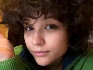 Camsoda Nude Webcam of kristykamakea