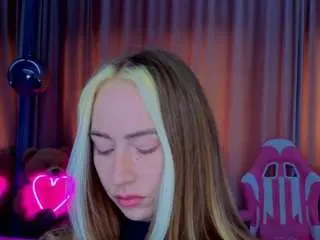 Camsoda Watch Live Sex Cams of reina-cummingss