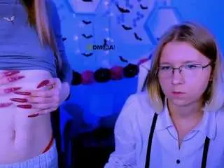 Camsoda Private Sex Chat of doll-vey