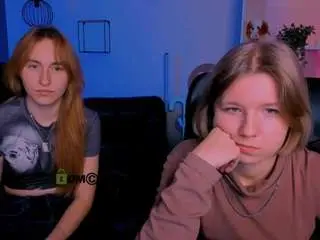 Camsoda Private Sex Chat of doll-vey