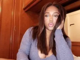 Camsoda Nude Webcam of naommiscott