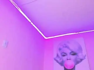 Camsoda Best live sex cam show of sexxy-naomi