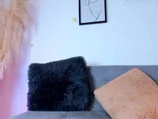 Camsoda Sex Chat of chantal-smith