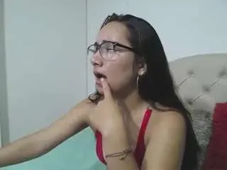 Camsoda Free Live Porn of maylin-horny19