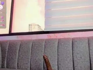 Camsoda Sex Cam of riri-brunnete