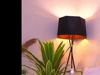 Camsoda Live Sex Cam of lynettearrowsmith