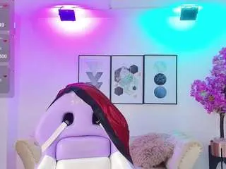 Camsoda Live Sex Cam of tamaragrays