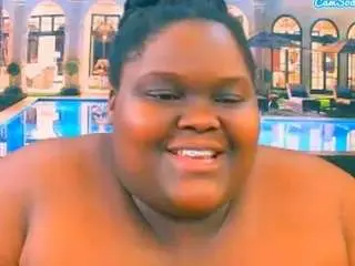 ebonyhotbuns from camsoda