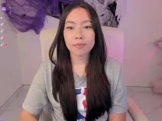 Camsoda Nude Webcam of bubble-gum