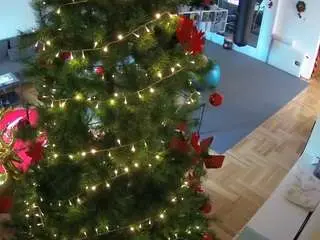 voyeurcam-julmodels-living-2 from camsoda