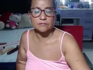 Camsoda Adult Webcam of samy-mature