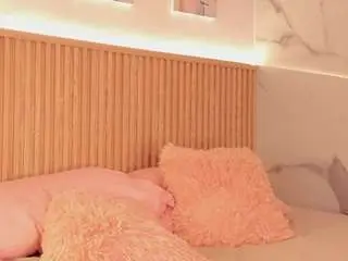 Camsoda Private Sex Chat of cosmic-brunette