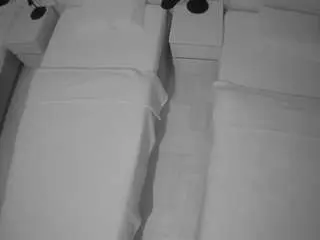 Camsoda Free Live Porn of voyeurcam-julmodels-bed-5