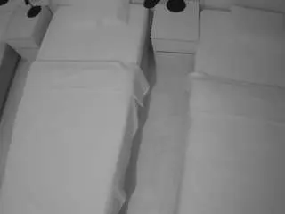 Camsoda Live Sex of voyeurcam-julmodels-bed-5