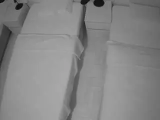 Camsoda Live Porn of voyeurcam-julmodels-bed-5