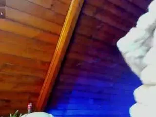 yummihanna from camsoda