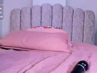 Camsoda Adult Video Chat of sharlott-t