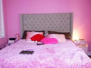 Camsoda Live Sex Cam of katt-leya