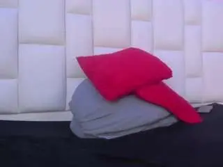 Camsoda Private Sex Chat of arielcollinns