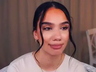 elanavanveen from camsoda