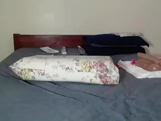 darkqween23 from camsoda