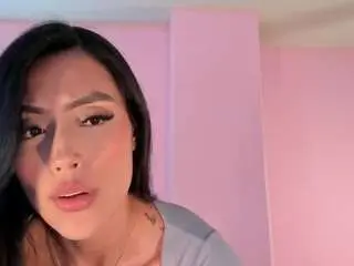 Camsoda Adult Webcam of kendalljenneer