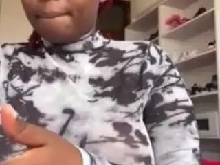 nastyebony1 from camsoda