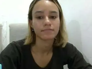 Camsoda Watch Live Sex Cams of kelayabrunette