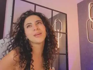 renatta-cruz from camsoda