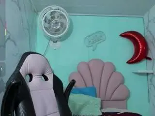 Camsoda Free Porn Cam of karime-sexygirl