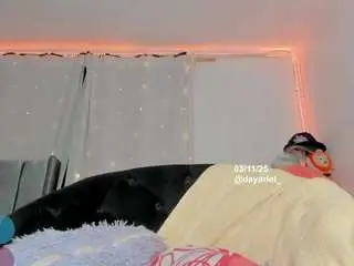 yellowranger1 from camsoda