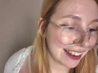 honeyaudrey from camsoda