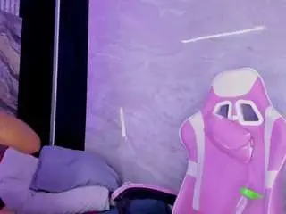 Camsoda Free Live Porn of luna-ember