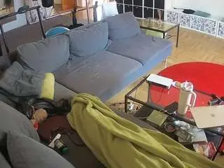 Camsoda Private Sex Chat of voyeurcam-julmodels-living-3