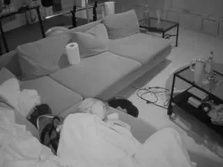 Camsoda Sex Chat of voyeurcam-julmodels-living-3